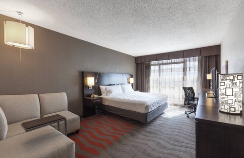 Highland Hotel | Holiday Inn Austin Midtown by IHG
