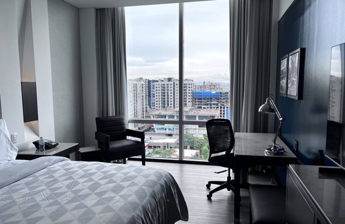 Calle 26 Hotel | Holiday Inn Bogota Airport by IHG