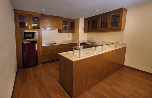 Kochi Hotel | Holiday Inn Cochin by IHG