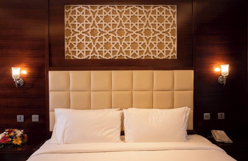 Kochi Hotel | Holiday Inn Cochin by IHG