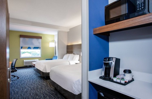 Miramar Hotel | Holiday Inn Express and Suites Miramar by IHG