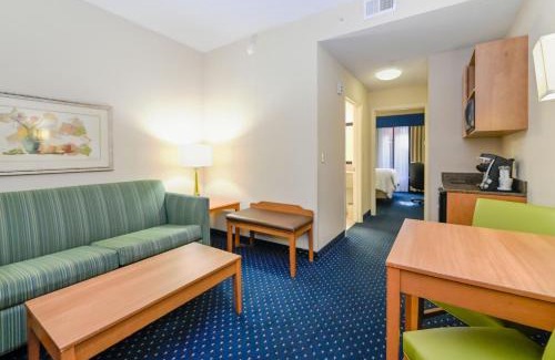 Ashland Hotel | Holiday Inn Express Ashland by IHG