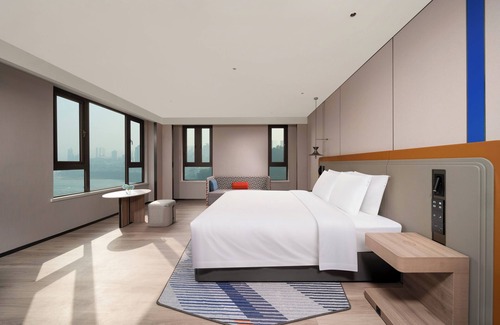 Shapingba Hotel | Holiday Inn Express Chongqing Ciqikou Ancient Town by IHG
