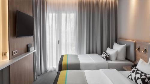 Oberbilk Hotel | Holiday Inn Express Düsseldorf - Hauptbahnhof by IHG