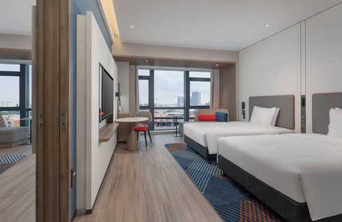 Helikeng Hotel | Holiday Inn Express Foshan Sanshui by IHG