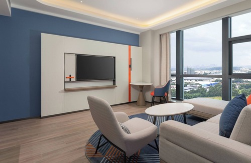 Helikeng Hotel | Holiday Inn Express Foshan Sanshui by IHG