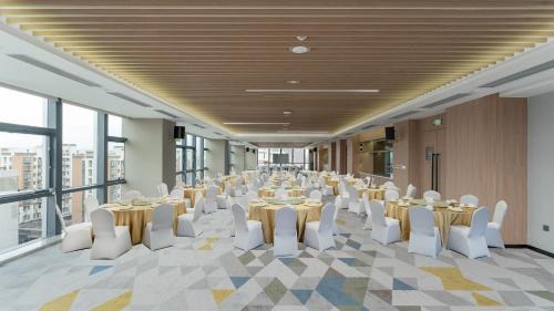 Helikeng Hotel | Holiday Inn Express Foshan Sanshui by IHG