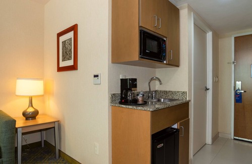 Cuernavaca Hotel | Holiday Inn Express Hotel & Suites Cuernavaca by IHG
