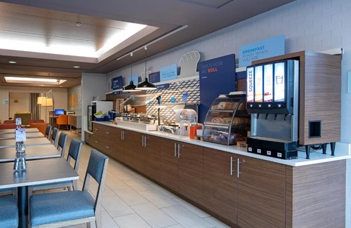 Kamloops Hotel | Holiday Inn Express Kamloops by IHG