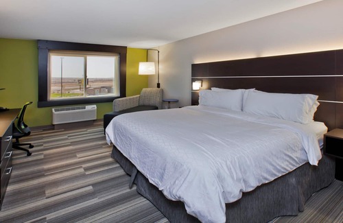 Green River Hotel | Holiday Inn Express & Suites Green River by IHG