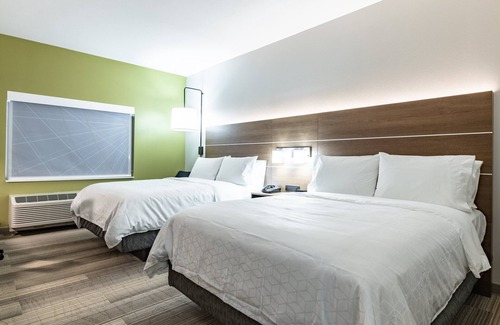 Moundsville Hotel | Holiday Inn Express & Suites Moundsville by IHG