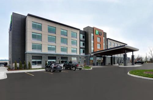 Collingwood Hotel | Holiday Inn Express & Suites - Collingwood