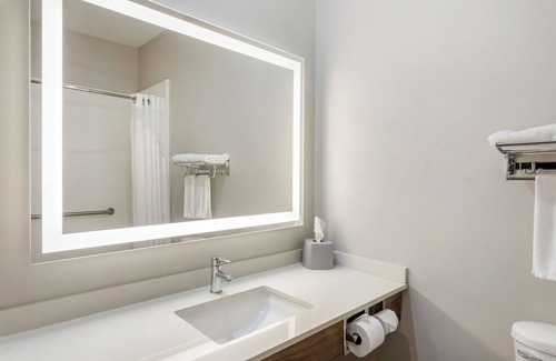 Alice Hotel | Holiday Inn Express & Suites Alice by IHG