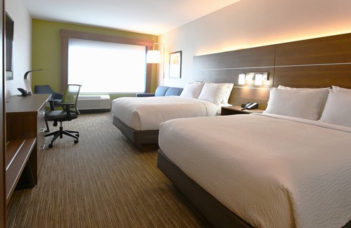 Aurora Hotel | Holiday Inn Express & Suites Aurora by IHG