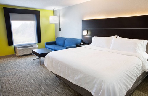 Huber Heights Hotel | Holiday Inn Express & Suites Dayton-Huber Heights by IHG