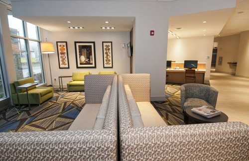 Tire Hill Hotel | Holiday Inn Express & Suites Johnstown by IHG