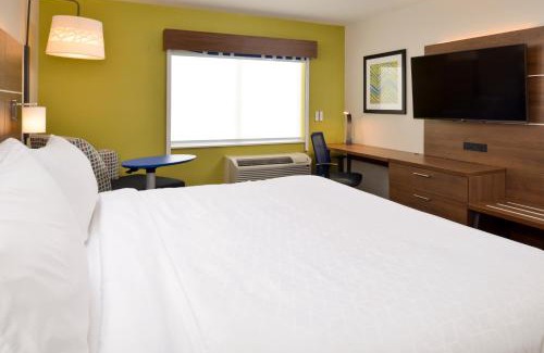 Ottumwa Hotel | Holiday Inn Express & Suites - Ottumwa by IHG