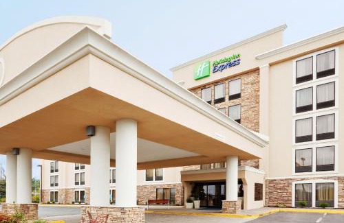 Wilkes-Barre Hotel | Holiday Inn Express Wilkes Barre East by IHG