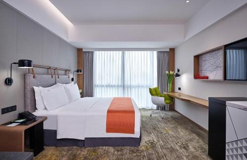 Baiyun Hotel | Holiday Inn Guangzhou South Lake hotel - Canton Fair free shuttle bus