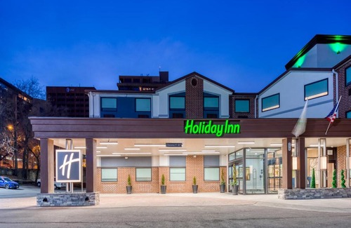 Downtown Kansas City Hotel | Holiday Inn Kansas City - Downtown by IHG