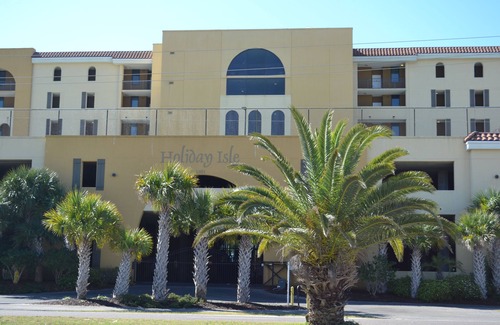 Dauphin Island Condo | Holiday Isle luxury Gulf front condo.