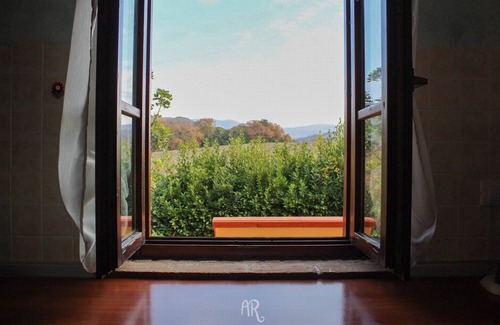 Pomaia Apartment | Holiday resort, pool,children's pool,restaurant,child-friendly. close to village