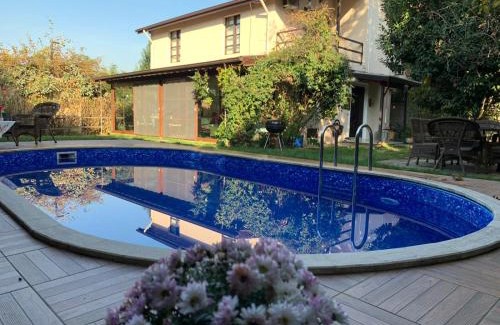 Sapanca Villa | Holiday Sapanca Kırkpınar - Isıtmalı Havuz