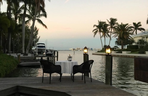 Bay Isle House | Holiday Sunshine Savings: Luxurious Waterfront Retreat minutes from beach
