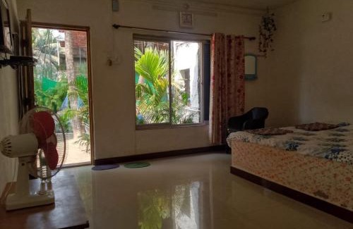 Devbag House | Holiday Tourisms Group of Homestay Rooms Scuba Diving Boating Watersports-Tarkarli-Devbag Beach