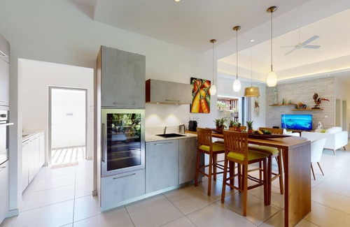 Cap Malheureux Villa | Holiday Villa with Swimming Pool