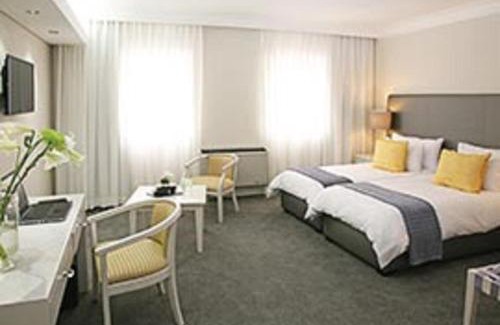 Cape Town City Centre Hotel | Hollow on the Square City Hotel