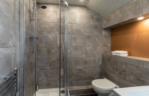 Windermere Bed & Breakfast | Holly Lodge Guest House