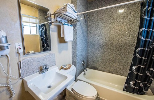 Little Armenia Hotel | Hollywood Downtowner