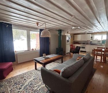 Kvikkjokk House | Holy Motors camp