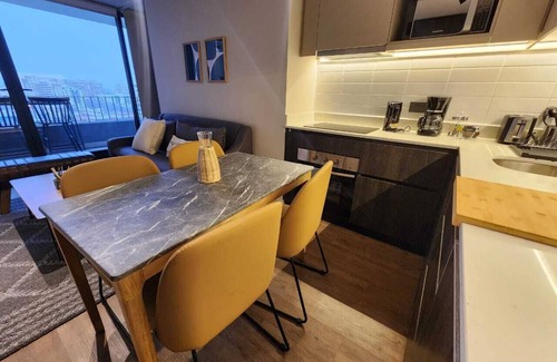 Nunoa Apartment | HOM I Inmejorable Depto 4PAX Ñuñoa Estacionamiento