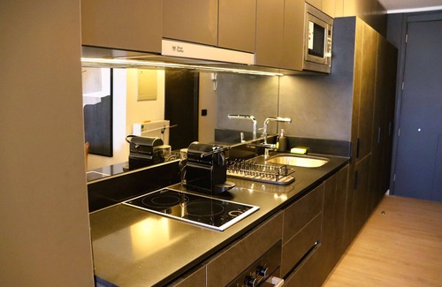 Vitacura Apartment | HOM I Las Condes: Confort, Ubicación, Conectividad