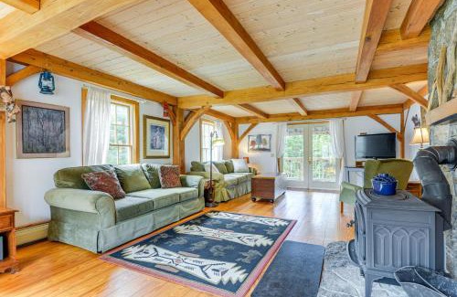 Whitingham House | Home 15 Mi to Berkshire East and Mount Snow!