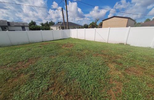 Englewood East House | Home 3 beds 1 full bath 1 half bath Port Charlotte near beach