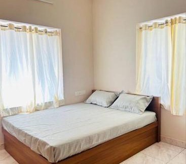 Guruvayur House | Home at Guruvayur 2 AC Room,1 single bed,Kitchen