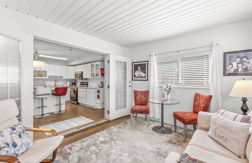 Central Okanagan House | Home Away from Home