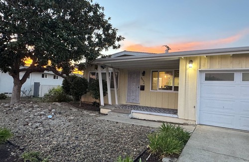 Serra Mesa House | Home away from Home located in the center of San Diego