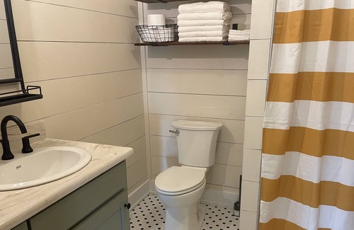 Whitesboro House | Home away from (small but very sweet) home!