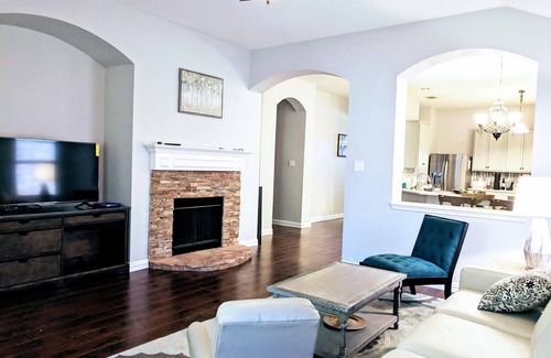Anna House | Home away Great for travelers and long stays