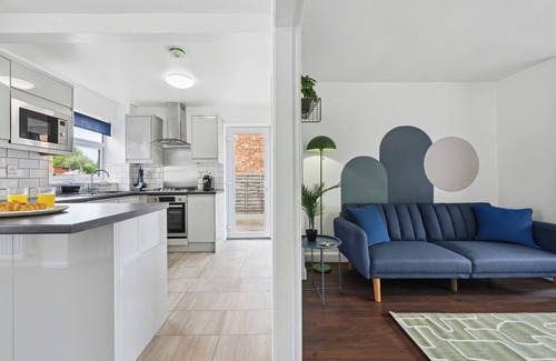 Royal Leamington Spa House | Home from home, 3 bed, sleeps 6 free parking and WiFi