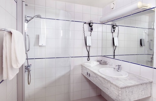 Harstad Hotel | Home Hotel Arcticus - Dinner included