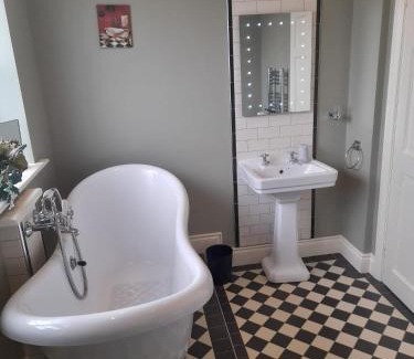Ballina House | Home in Ballina, Ireland