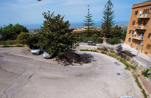 Agrigento Apartment | HOME OF THE COACH