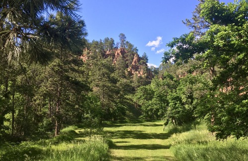 Hermosa Apartment | Home on the Range (RC2)