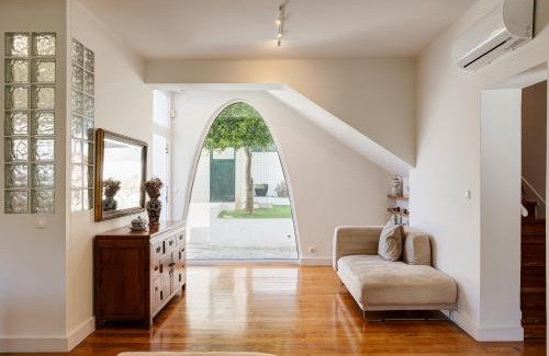 Belem Villa | Home Out Casa do Arco in Belém