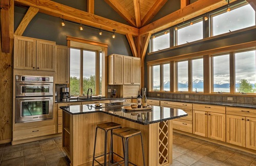 Kachemak House | Home w/Kachemak Bay View - 5 Miles to Downtown!